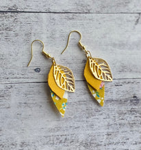 Load image into Gallery viewer, Fabric/leather/leaf earrings - mustard rose

