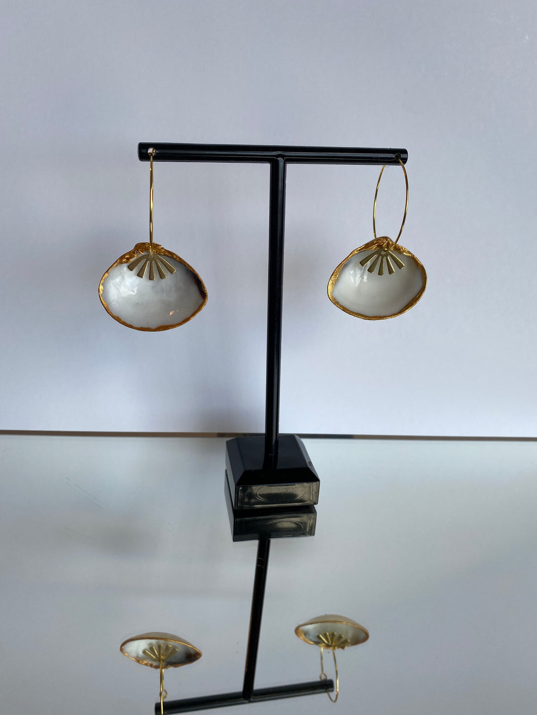 White Shell earrings - gold fan