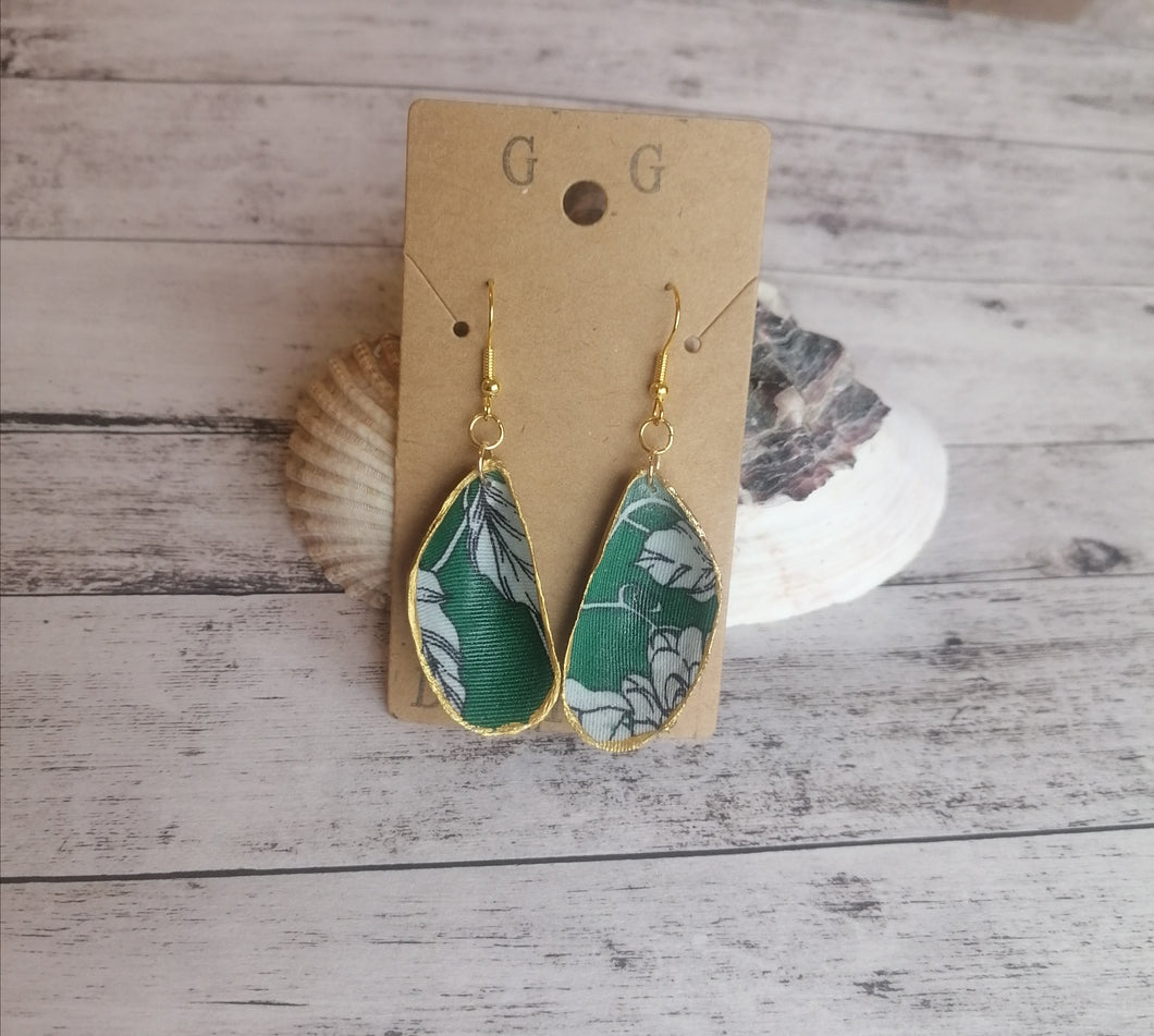 Fabric Shell Earrings - emerald green #2