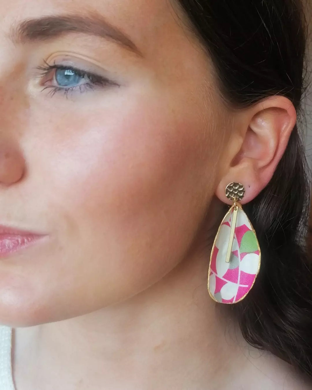 Fabric Shell Earrings - pink gold disk + bar