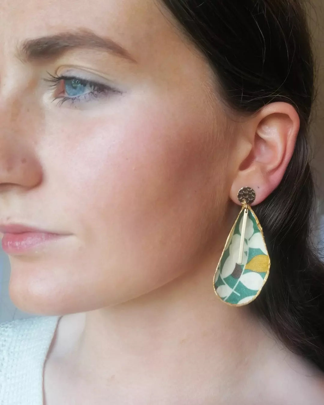 Fabric Shell Earrings - green gold disk + bar
