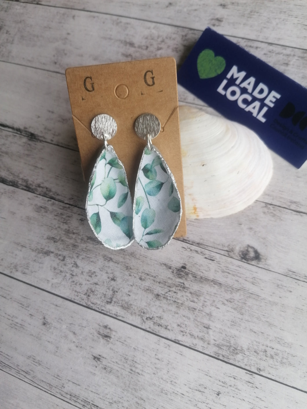 Silver Fabric Shell Earrings - green leaf with disk