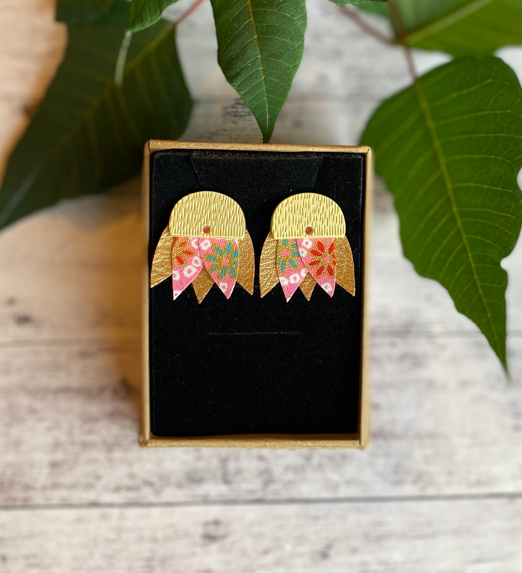 Pink JoJo - gold florals
